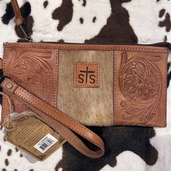 STS Ranchwear Handbags - STS Ranchwear Wallet Brown Leather Tooled Cowhide Zip  Clutch Yipee Wristlet New